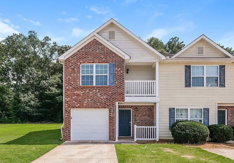 1752 Old Dogwood