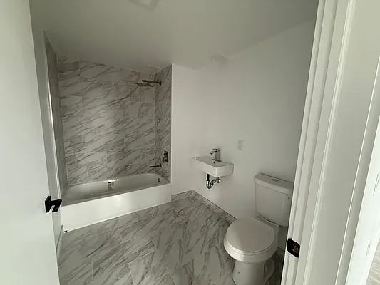 Rented by Lilia Garous Inc  | media 7