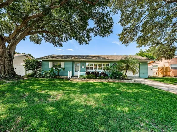 6700 35th Ter N, Saint Petersburg, FL 33710