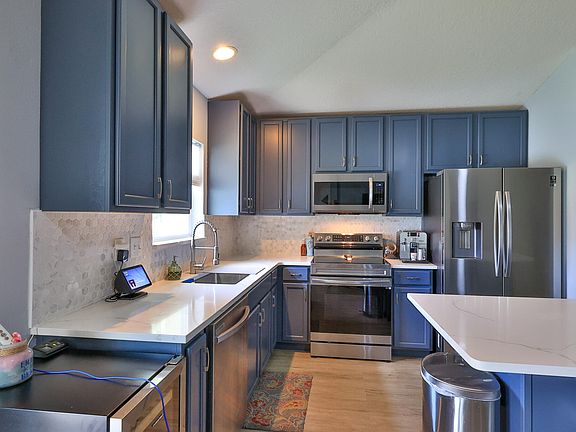 4th image of 5331 Peach Blossom Blvd