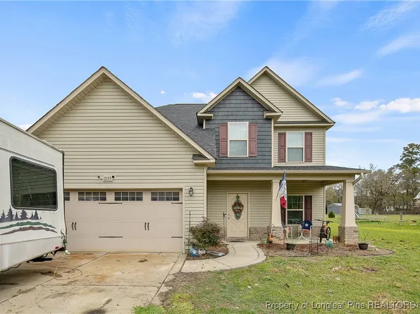 2135 School Rd, Hope Mills, NC 28348