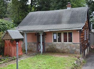 6 Birch Rd, Avon, CT 06001