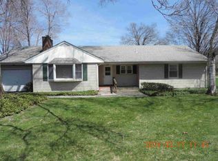 1 Rowley Rd, Poughkeepsie, NY 12601