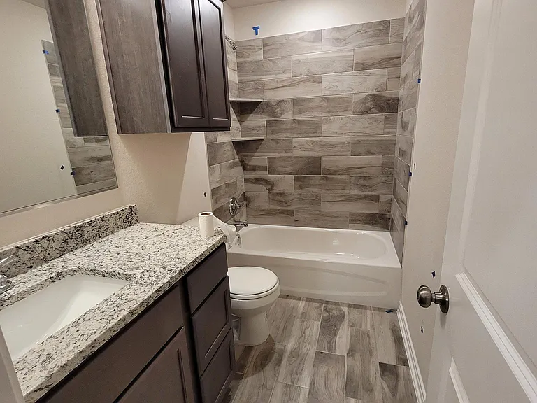 803 Hollyhock Dr — Photo 6