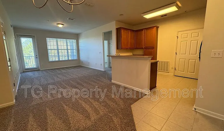 11251 Campfield Dr #3402 — Photo 2