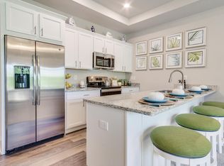 3017 Tribute Creek Blvd #604, Rochester, MI 48306