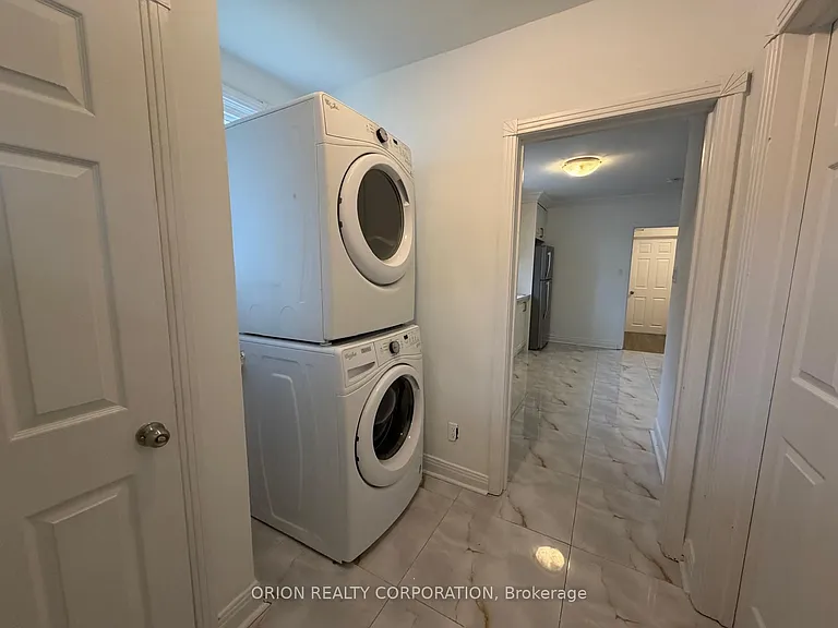 266 Viewmount Ave — Photo 3