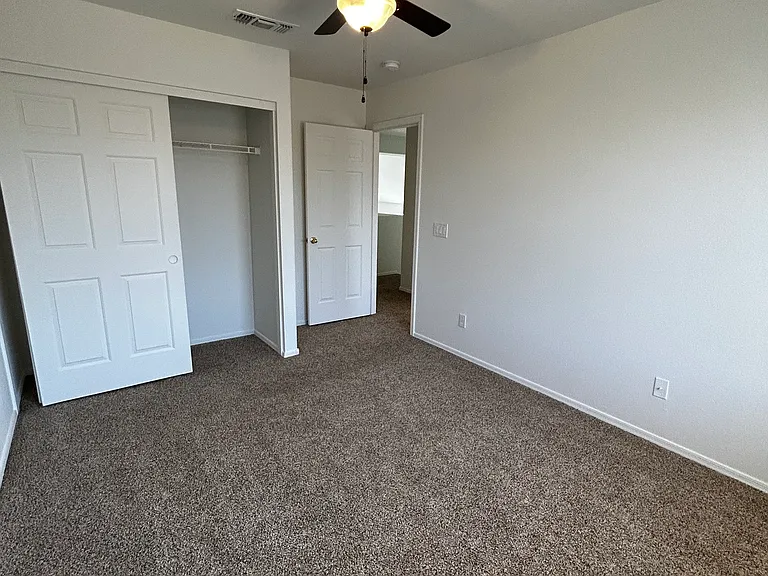 14704 W Carlin Dr — Photo 16