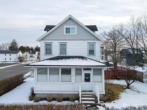 15 Sedgwick St Photo 1