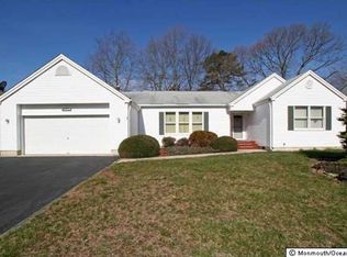 220 Sunset Dr, Forked River, NJ 08731