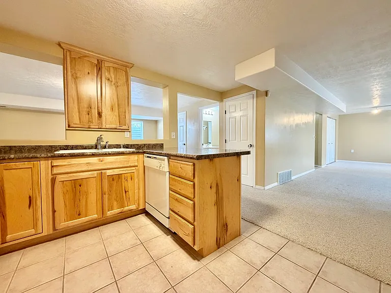 4772 W 9070 S — Photo 21