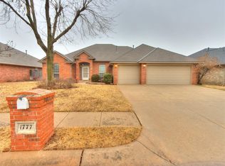 1777 Lariat Trl, Edmond, OK 73012