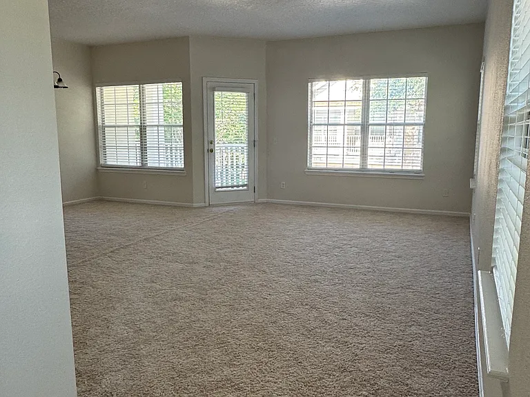 12423 Forest Lake Cir N #3 — Photo 11