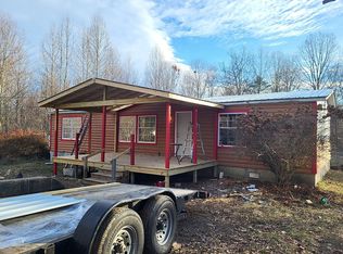 1675 Hollis Poore Rd, Jamestown, TN 38556