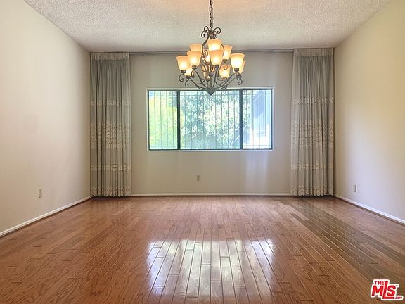 4th image of 6237 Warner Dr
