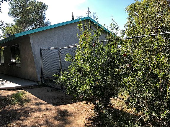 3rd image of 9586 Ponderosa St