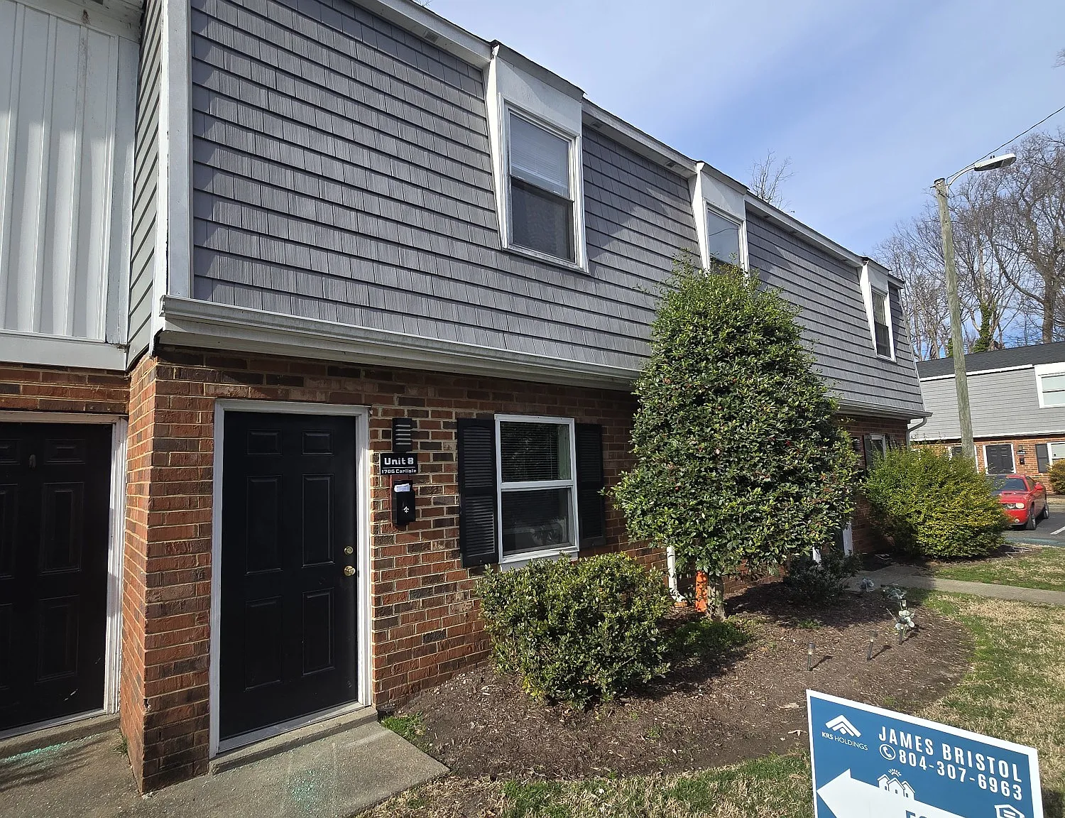 2 bed, 900 sqft, $1,295 — Photo 2