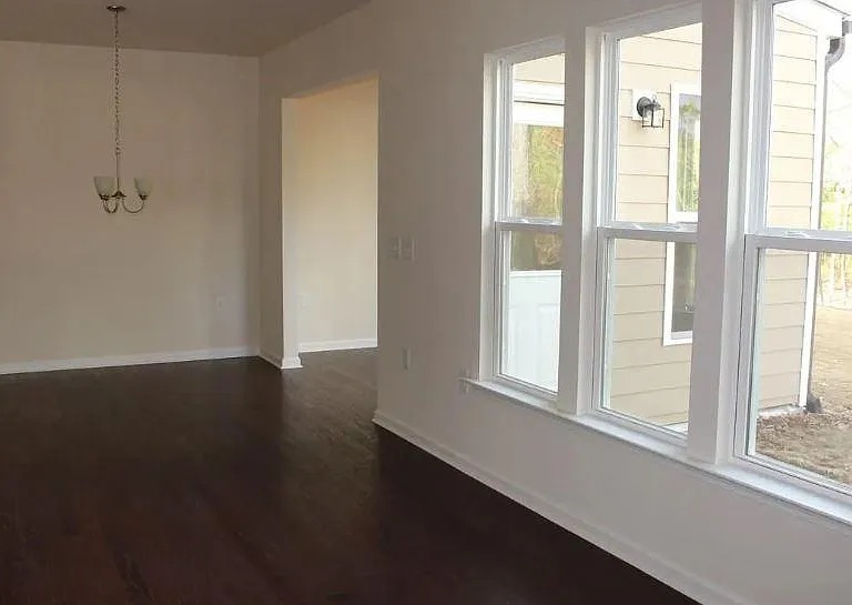 214 Eagleson St — Photo 5