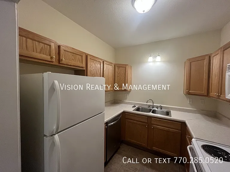 119 Kaiser St — Photo 7