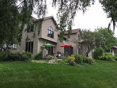 2nd image of 4695 Henry Dr