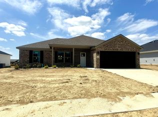 219 Brook Cv, Berea, KY