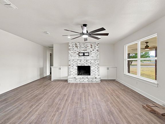 4th image of 141 Southfork Dr