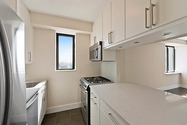 Rented by CORE | media 14