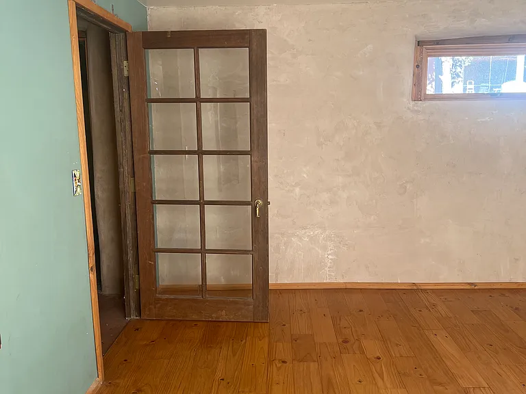 Studio (downstairs)