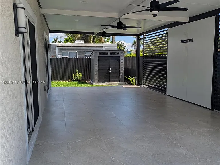24721 SW 112th Ct — Photo 7