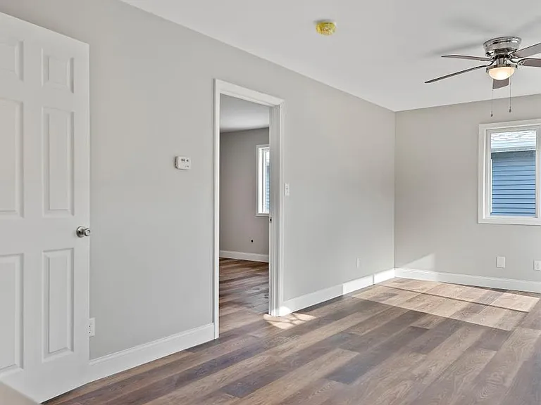 The District Apartments — Photo 12