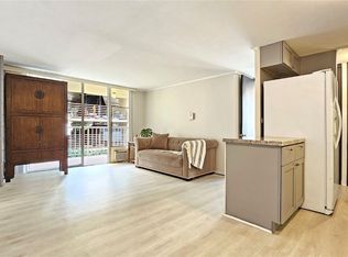 440 Lewers St APT 301, Honolulu, HI 96815