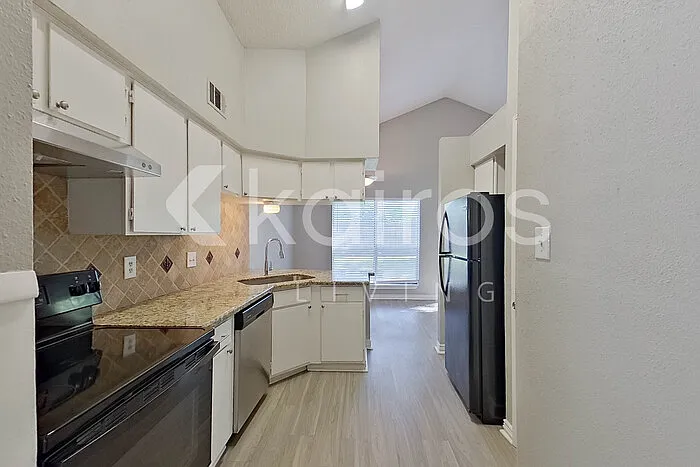 24138 Landing Way Dr — Photo 8