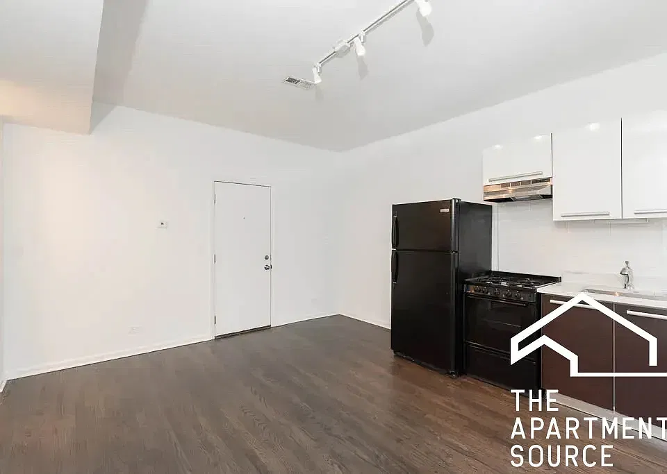 5038 N Winthrop Ave #2