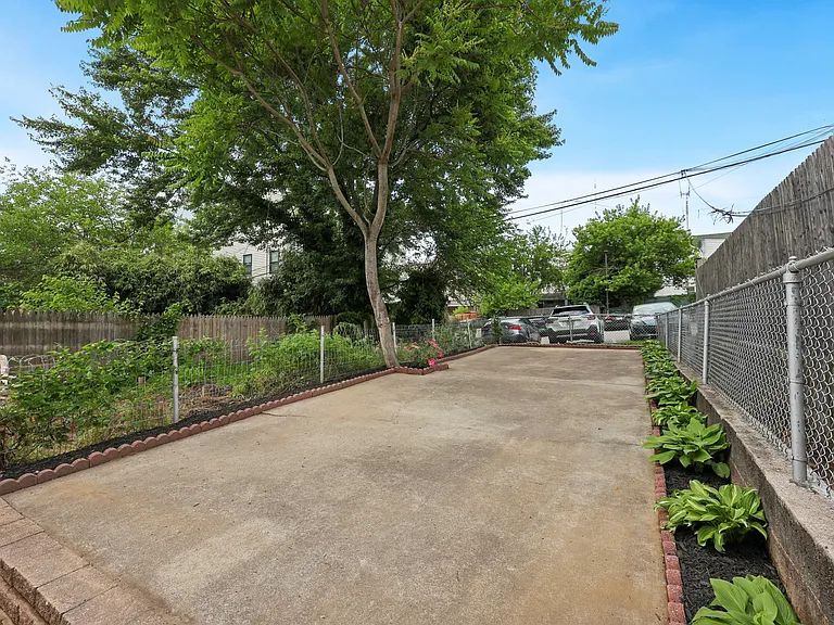 117 Ripka St — Photo 6