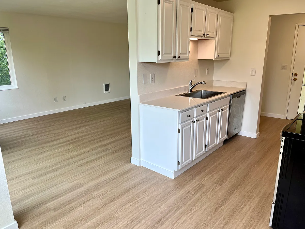 Building Photo - 1416 NW 63rd St #2A