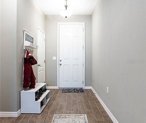 4th image of 334 Misty Grove Ln