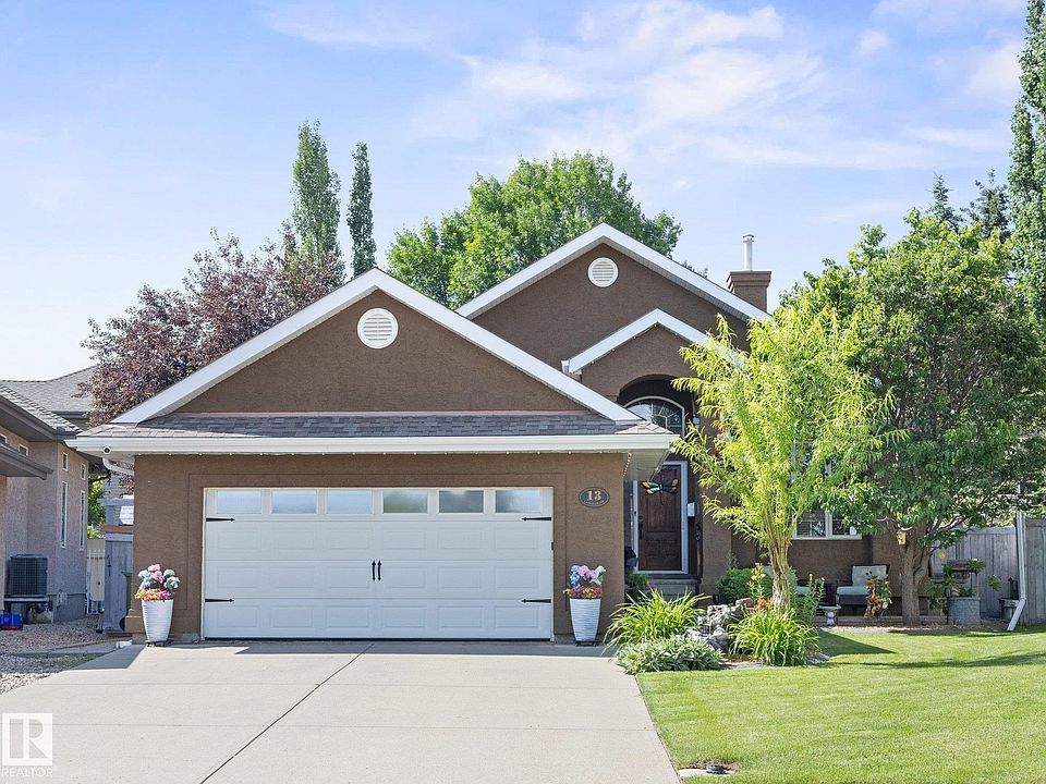 1st image of 13 Lafleur Dr