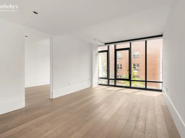 429 Kent Ave, Brooklyn, NY