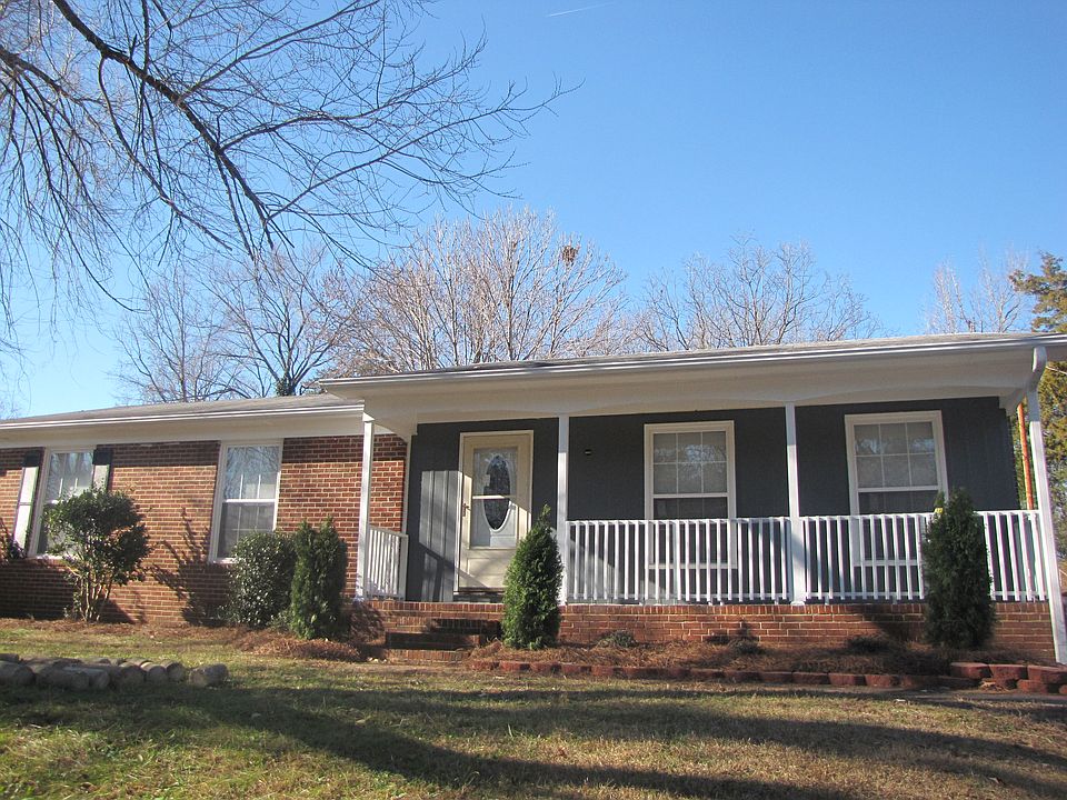 1st image of 4126 Donegal Dr