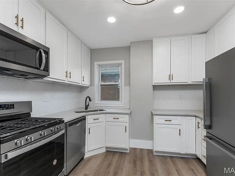 3711 Oak Hill Ave — Photo 14