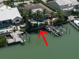 3104 Wedgewood Dr, Belleair Beach, FL 33786