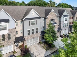 724 Henry Dr, Marietta, GA 30064