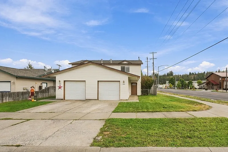 800 N Regal Ct