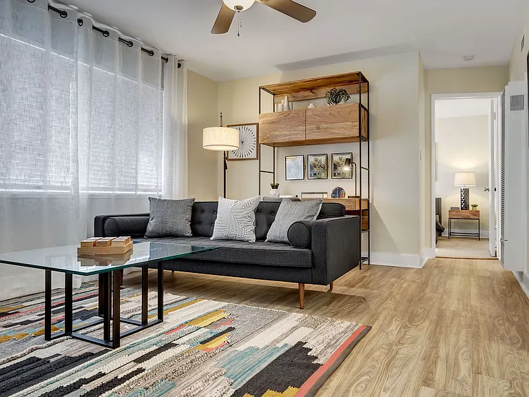 Lantana Hills Apartment Homes — Photo 3