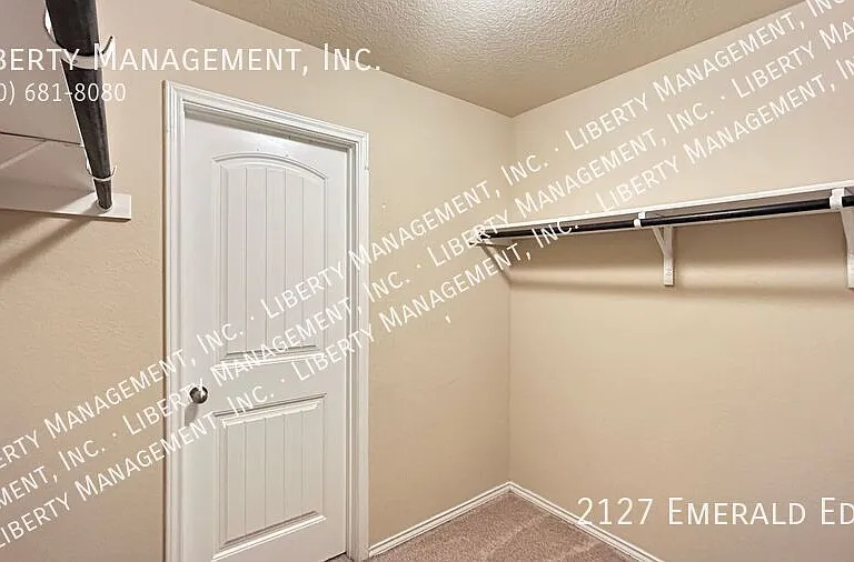 2127 Emerald Edge — Photo 29