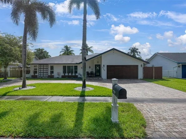 2750 SW 86th Way, Fort Lauderdale, FL 33328