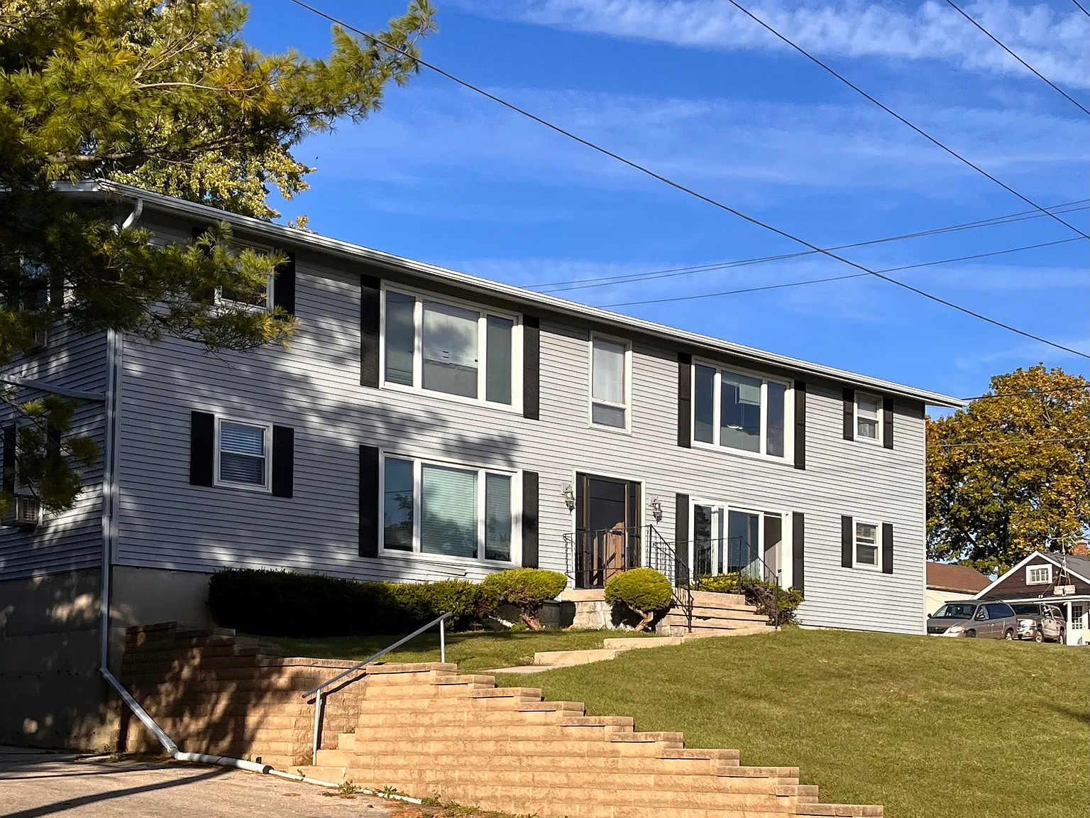 2 bed, $1,100 — Photo 1