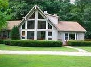 4380 W Woodpecker Ln, Trafalgar, IN 46181