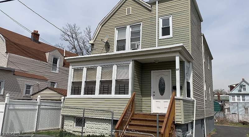 1st image of 35-37 Lanark Ave