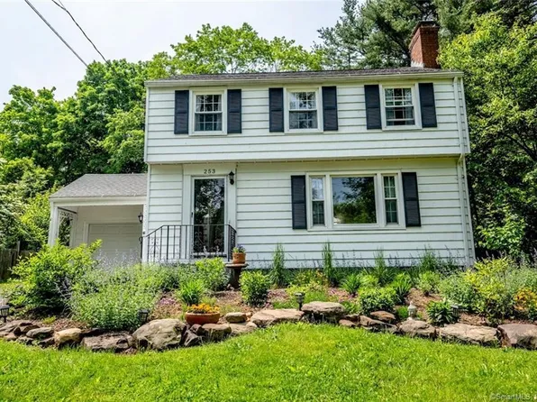 253 West Street, Middletown, CT 06457